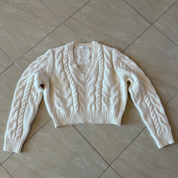 2863 Frame Off White Merino Wool cable knit cropped V-neck sweater sz Large - Picture 2 of 7